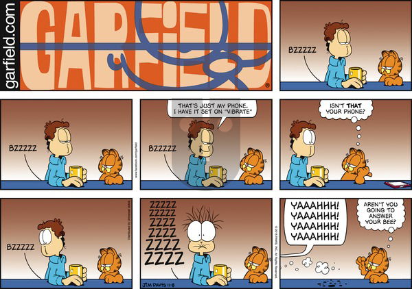 Garfield on Sunday November 8, 2015 Comic Strip