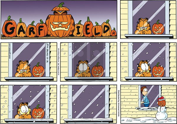 Garfield on Sunday October 31, 2010 Comic Strip